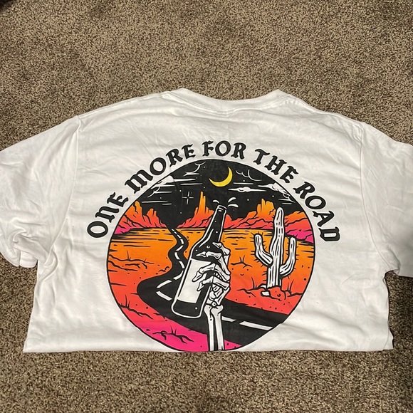 Random shirts. - Picture 8 of 8